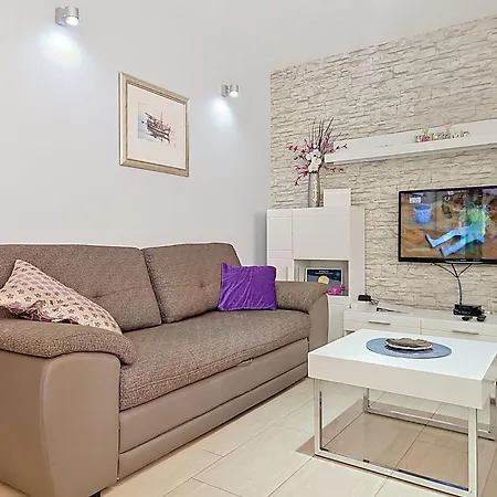 Vinka By Interhome * Ražanj