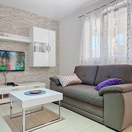 Vinka By Interhome *