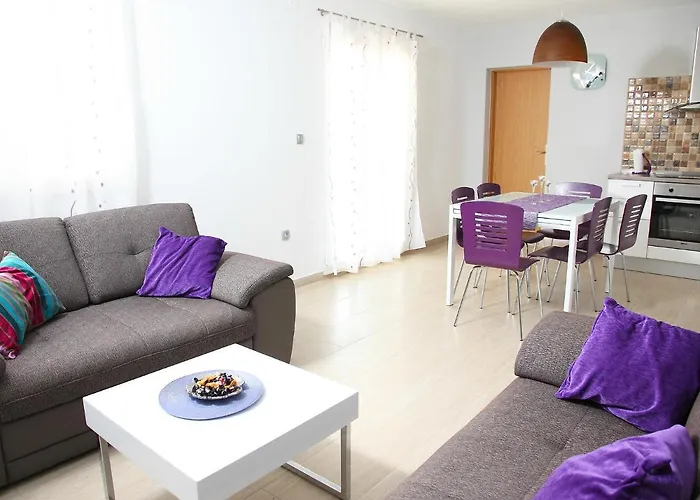 Vinka By Interhome Ražanj