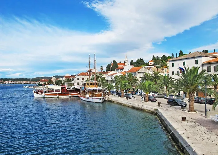 Nyaraló Holiday Vinka *